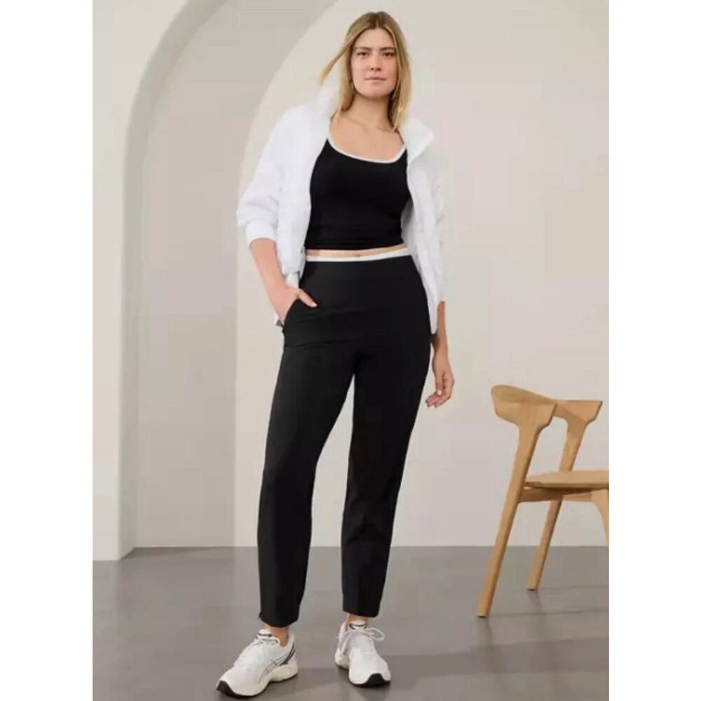 Athleta Brooklyn Heights High Rise Jogger in Black Size 14